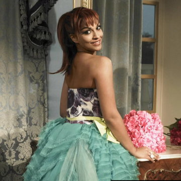 A Little Bit in Love – Brighton Dome